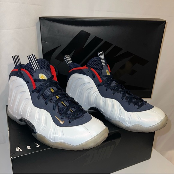 Nike Air Foamposite One Premium Olympic 2016 (GS) Size 7Y - Picture 2 of 11